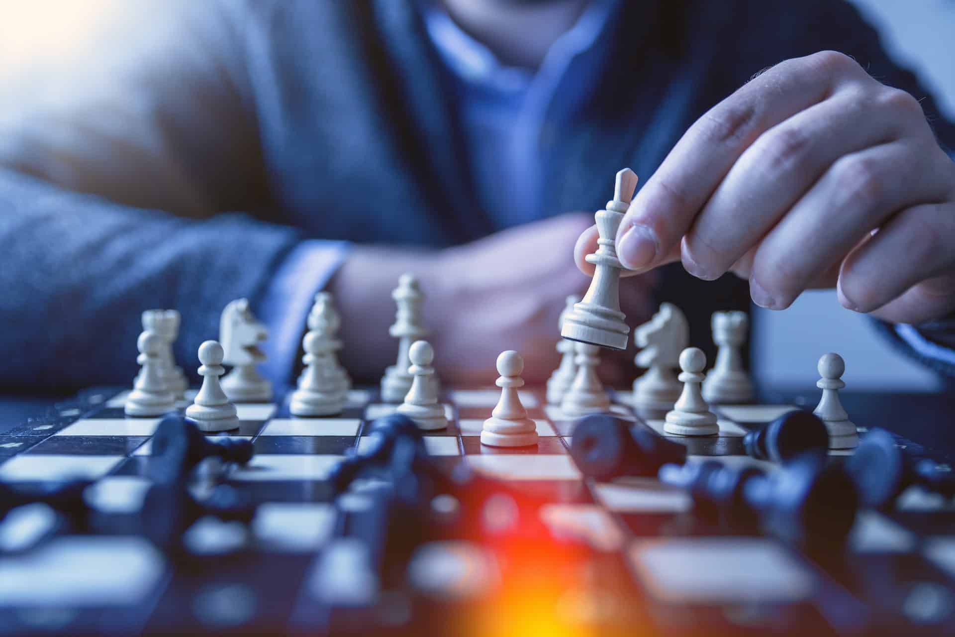 Image shows a chess player illustrating turning an idea into a full-time venture.